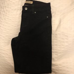 Black skinny jeans